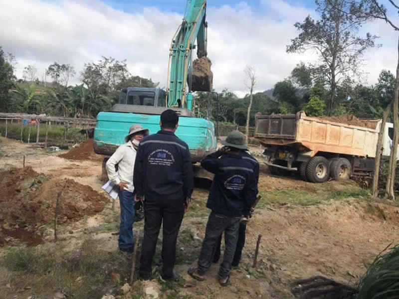 kỹ sư môi trường sài gòn khảo sát công trình xử lý nước thải