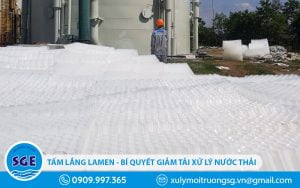 tấm lắng lamen